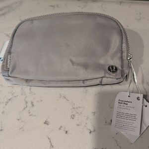 Lululemon Everywhere Belt Bag
